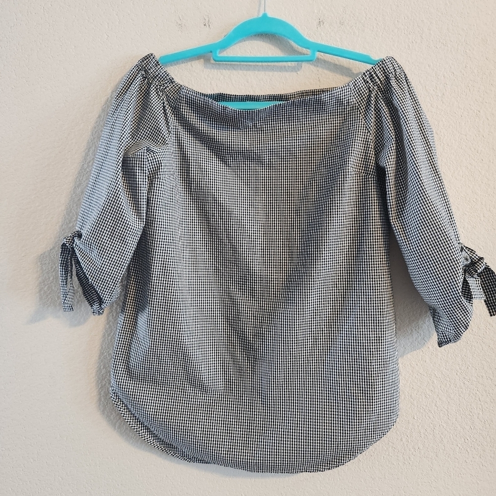 Babaton Aritzia Malik Off Shoulder Black & White checkered print blouse size XS